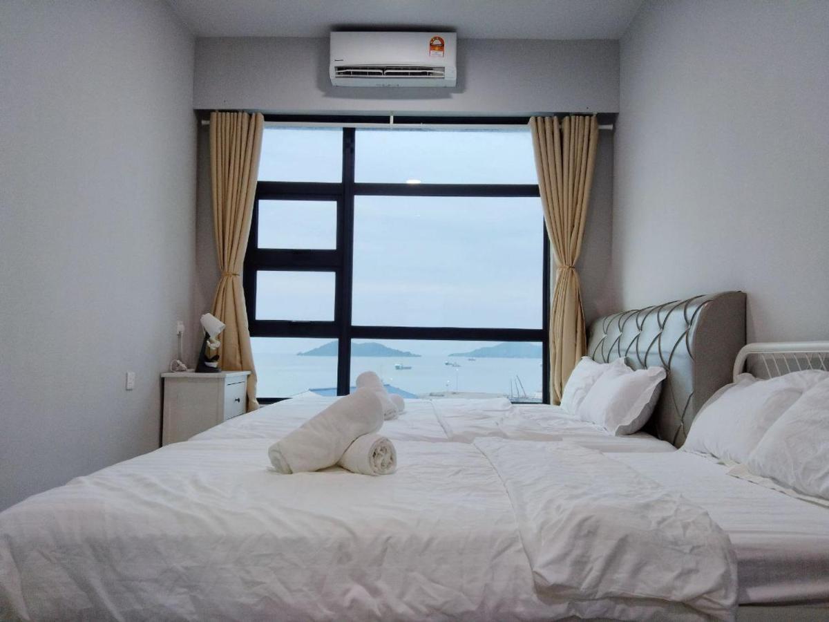 Отель Jesselton Quay Sea View Кота-Кинабалу Экстерьер фото